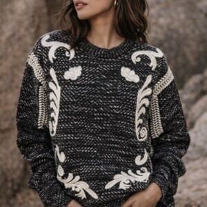 LUCKY BRAND size XS Elegant Black and Cream Sweater Appliqué